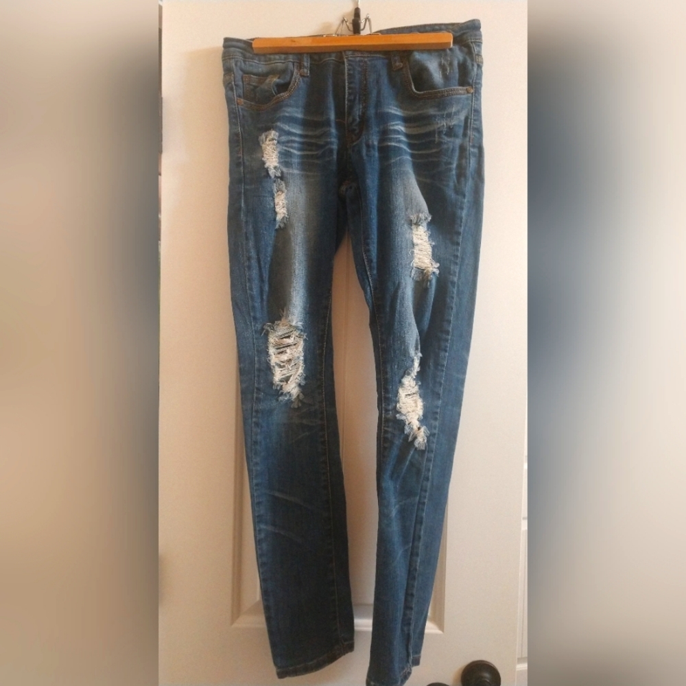 Women's size 31 Machine Nouvelle Mode jeans